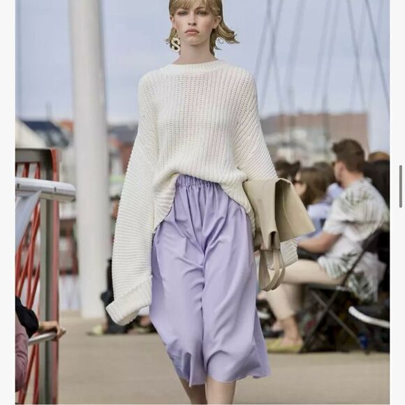 TRENDY MYSTERY BOX! ❤️ 5 Pound Current /Popular/ Trending Womens Clothing - Picture 2 of 16